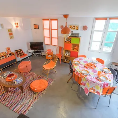 Ravissant Deco 70s Avec Patio Et Parking Saint-Martin-de-Re