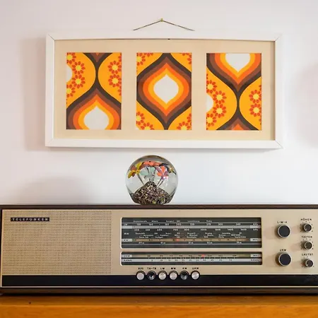 Ravissant Deco 70s Avec Patio Et Parking Holiday home *
